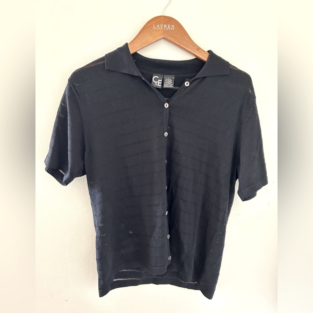 Women’s knit top